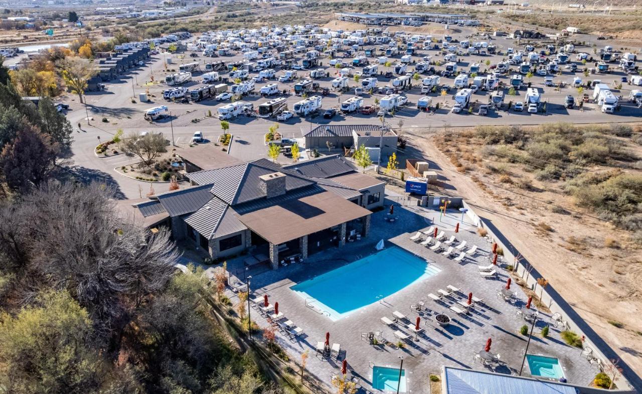 Verde Ranch Rv Resort Камп Верде Екстериор снимка
