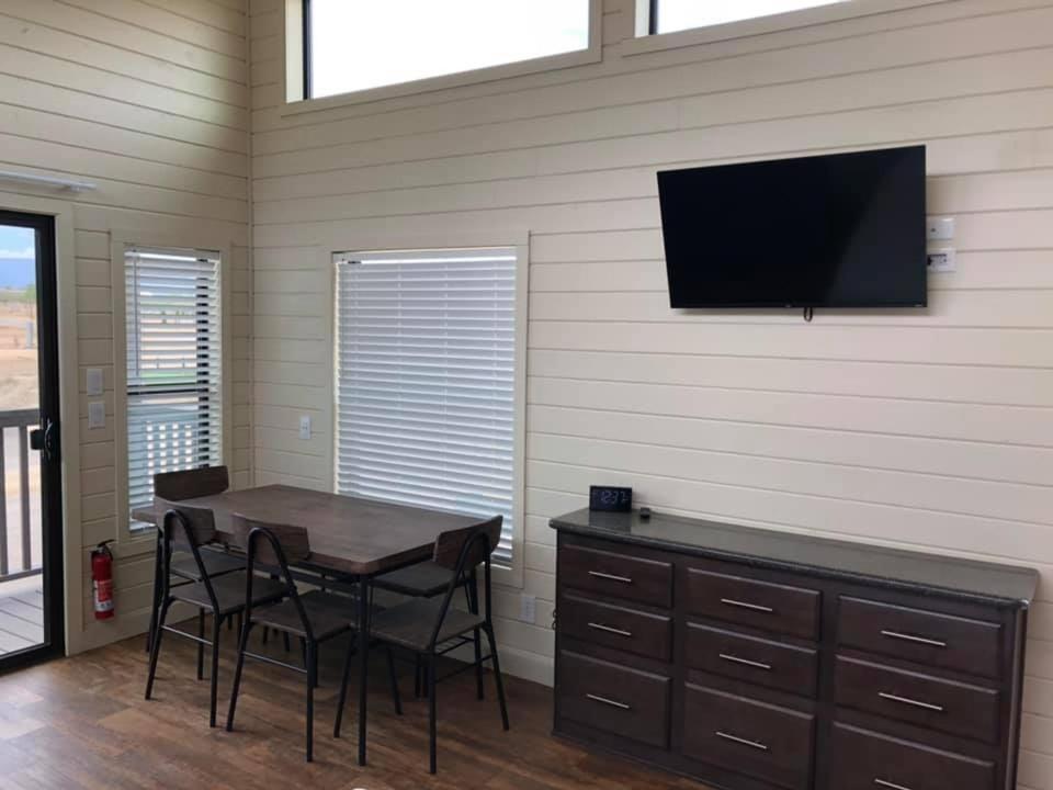 Verde Ranch Rv Resort Камп Верде Стая снимка